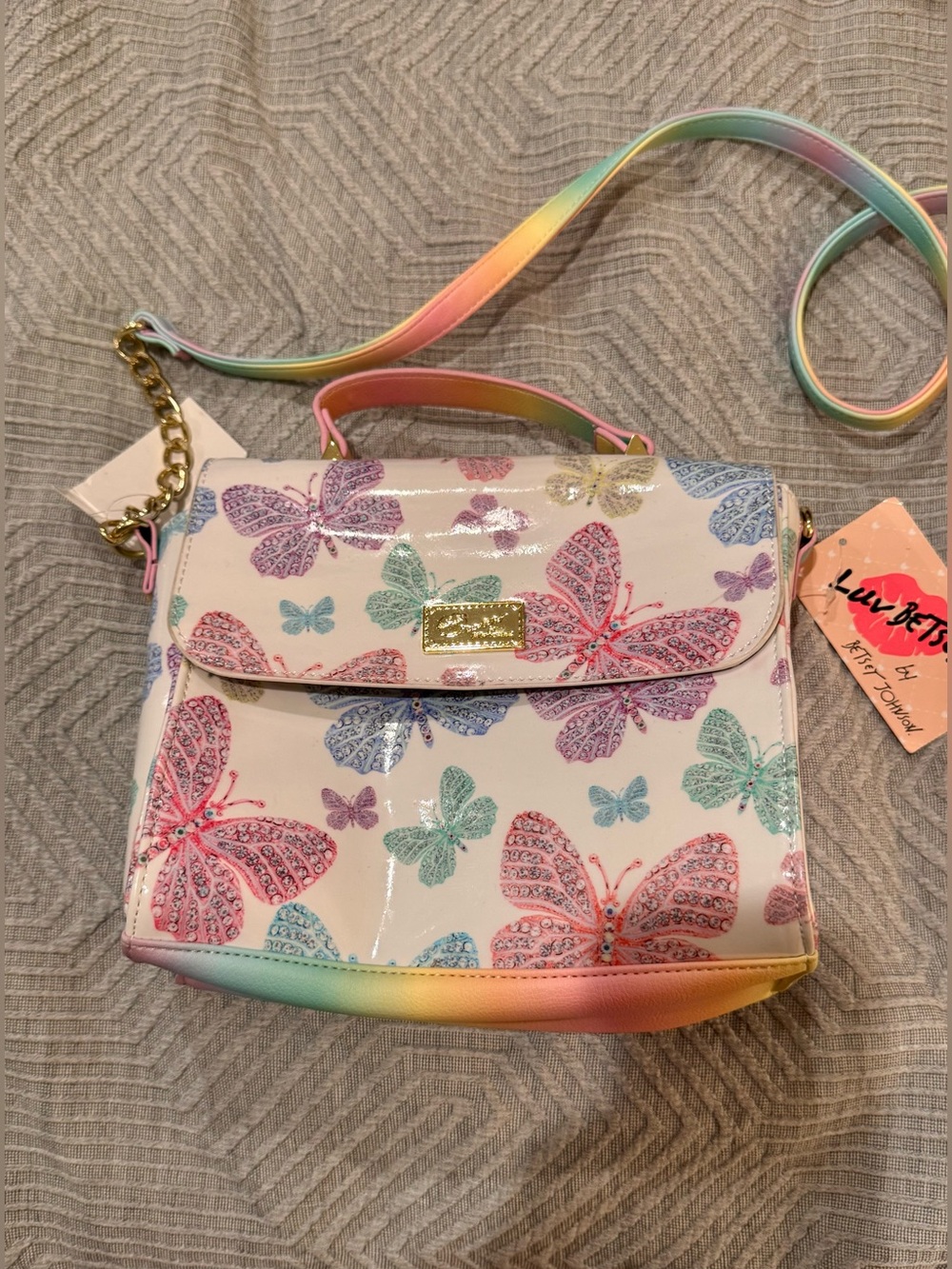 Betsey Johnson Luv Betsey Patent Crossbody Purse Handbag Rainbow Butterflies NEW - Picture 2 of 11